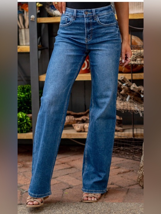 Vervet Denim - Vervet HIGH RISE LOOSE FIT JEANS Size 29 inseam 32.5